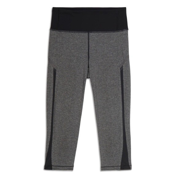 Lululemon Smooth Stride Crop Heathered Black leggings - Picture 1 of 12